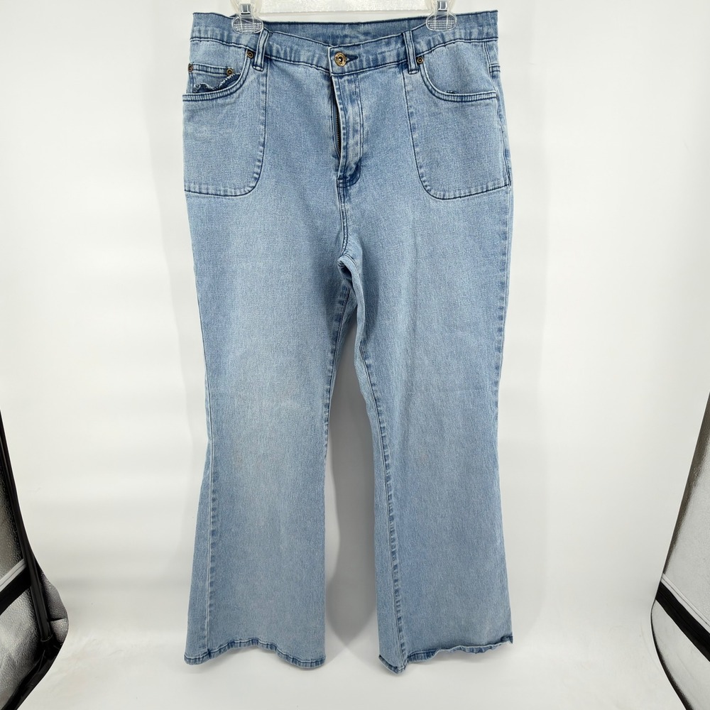 DG2 by Diane Gilman Jeans Womens 14 Blue Light Wash Bootcut Stretch Denim